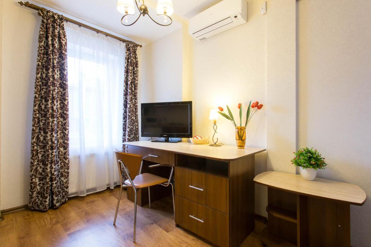 Excellent Studio Apartment In The Center - Kravtsova Lane 13B Kharkiv Eksteriør bilde