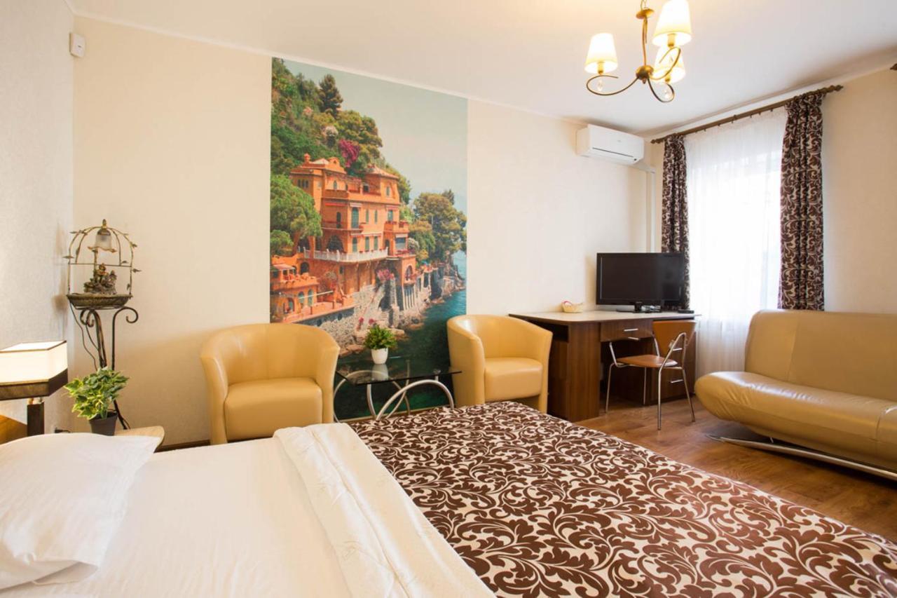 Excellent Studio Apartment In The Center - Kravtsova Lane 13B Kharkiv Eksteriør bilde