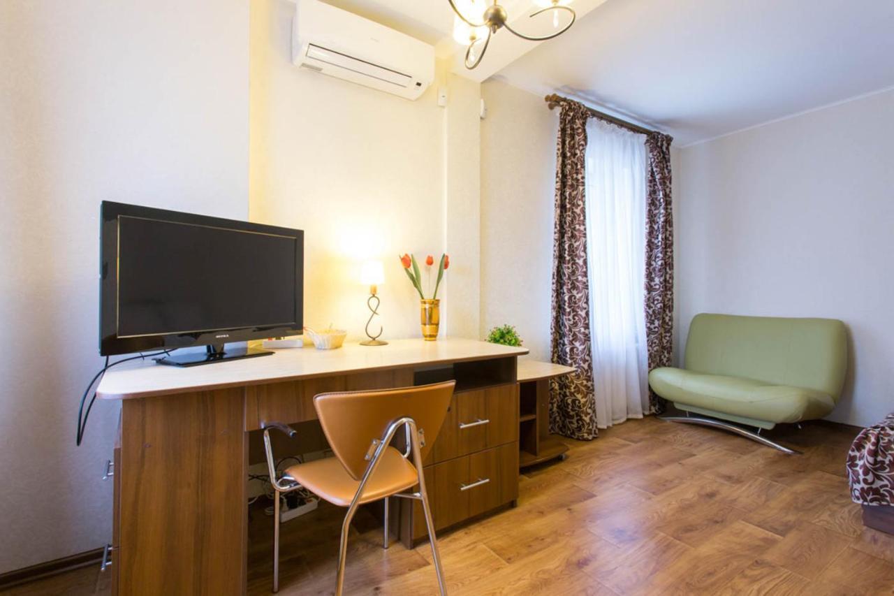 Excellent Studio Apartment In The Center - Kravtsova Lane 13B Kharkiv Eksteriør bilde
