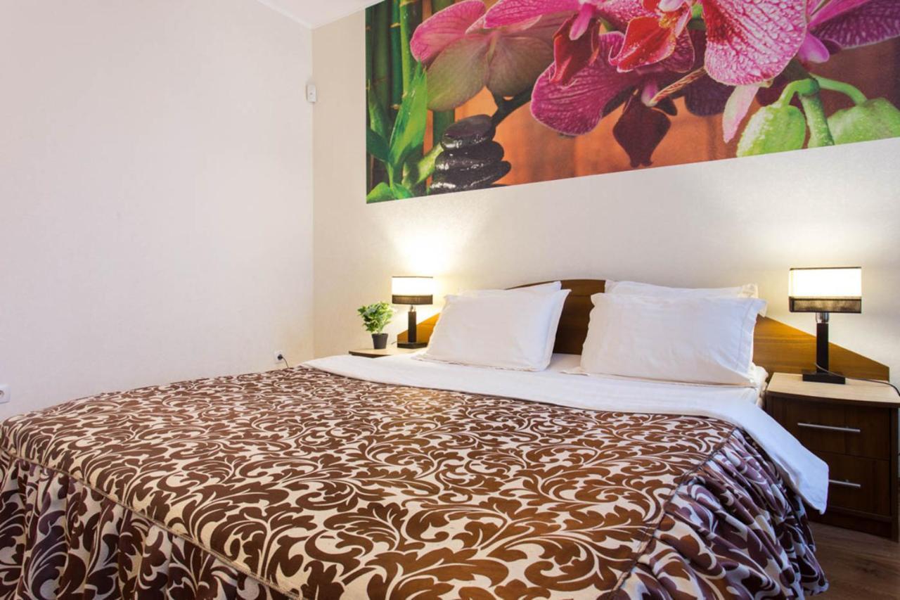 Excellent Studio Apartment In The Center - Kravtsova Lane 13B Kharkiv Eksteriør bilde