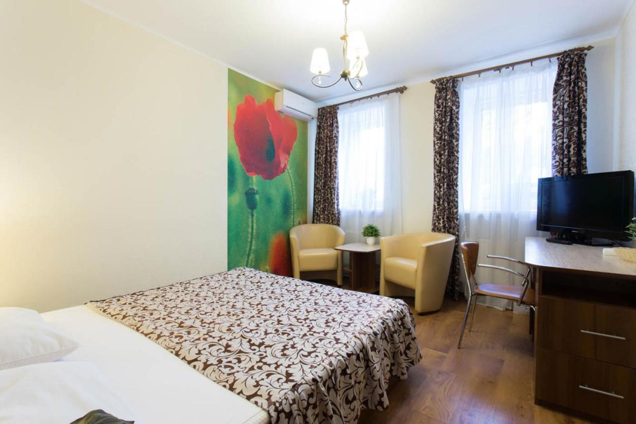 Excellent Studio Apartment In The Center - Kravtsova Lane 13B Kharkiv Eksteriør bilde