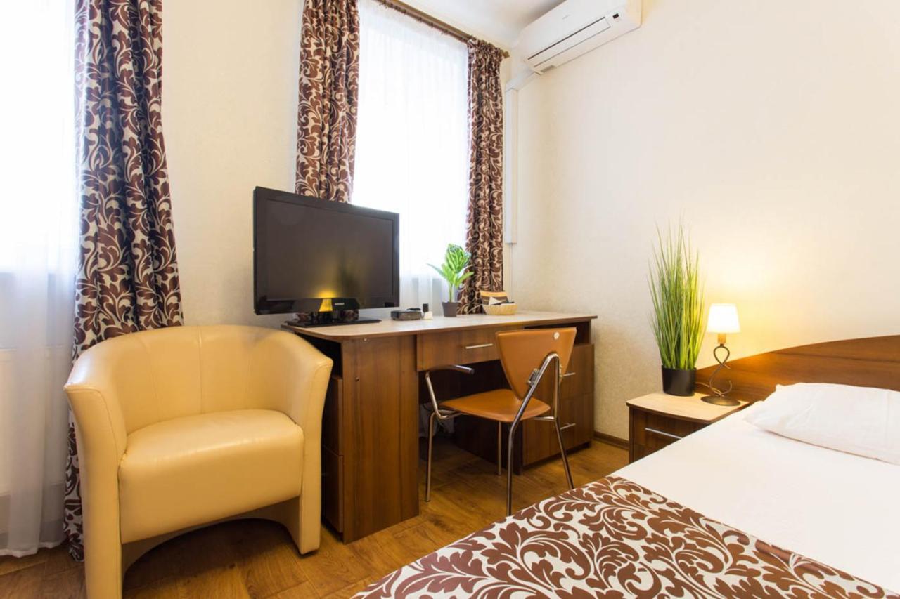 Excellent Studio Apartment In The Center - Kravtsova Lane 13B Kharkiv Eksteriør bilde