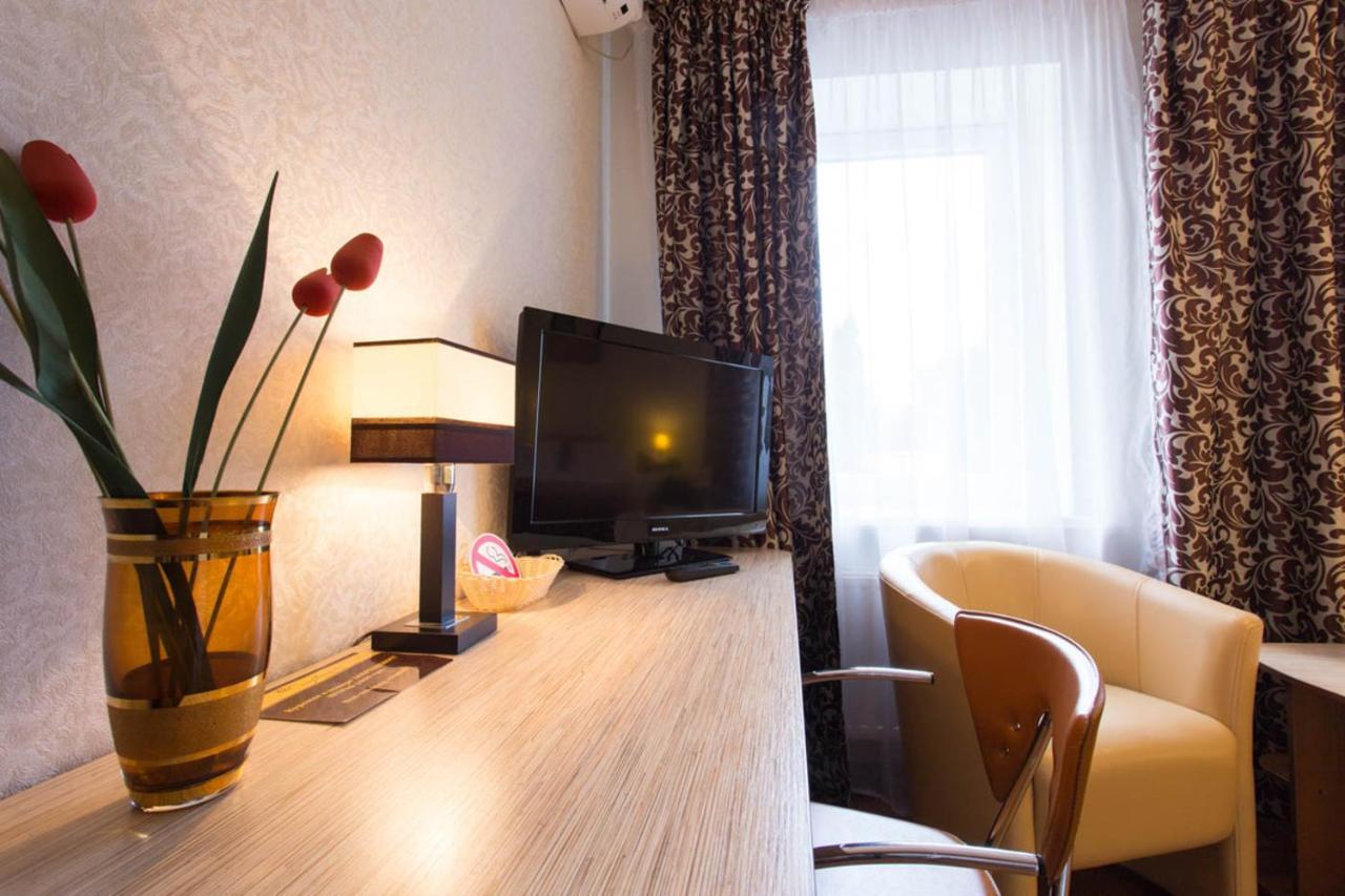Excellent Studio Apartment In The Center - Kravtsova Lane 13B Kharkiv Eksteriør bilde