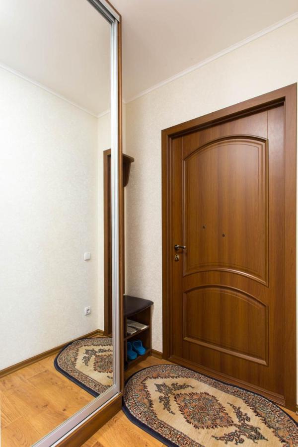 Excellent Studio Apartment In The Center - Kravtsova Lane 13B Kharkiv Eksteriør bilde